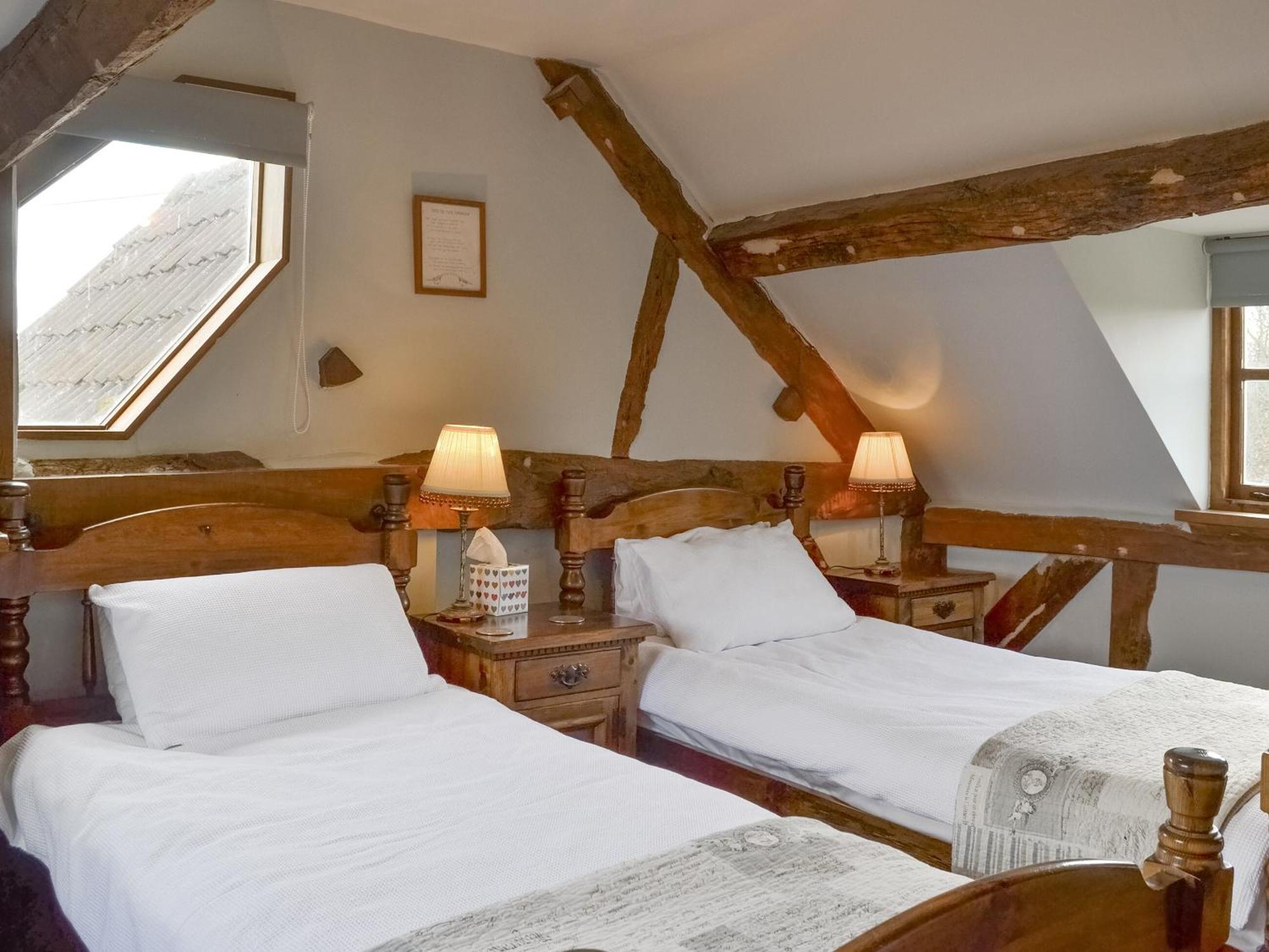 Stocks Tree Cottage Preston Wynne Bagian luar foto